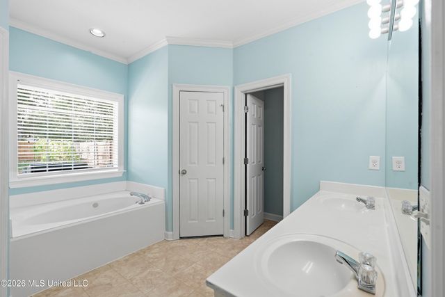 1015 Riverchase North Drive, Brandon, MS 39047
