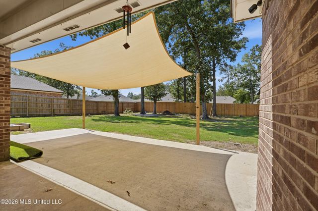 1015 Riverchase North Drive, Brandon, MS 39047