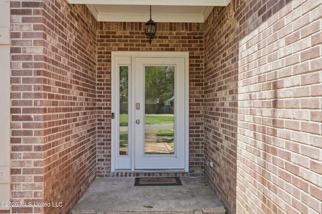 1015 Riverchase North Drive, Brandon, MS 39047