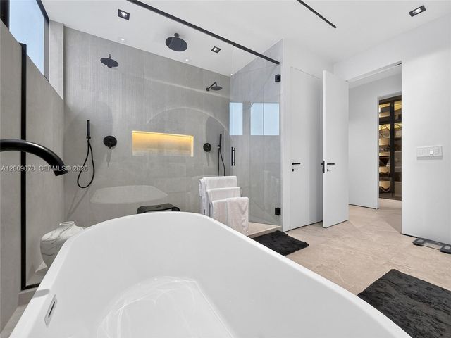 2290 SW 13th Street, Miami, FL 33145