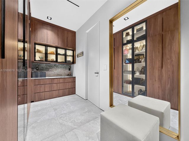 2290 SW 13th Street, Miami, FL 33145