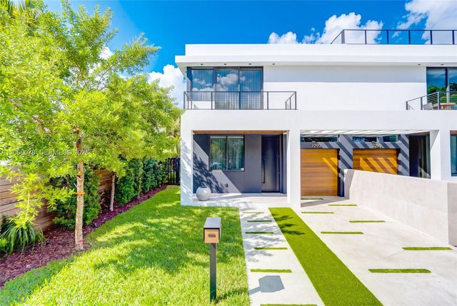 2290 SW 13th Street, Miami, FL 33145