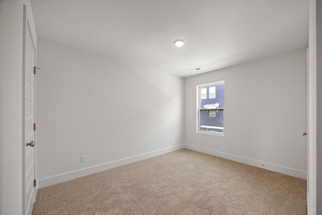 2441 E 17th Street, Chattanooga, TN 37404