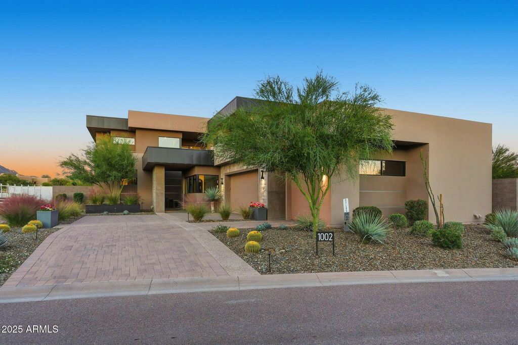 37200 N CAVE CREEK Road 1002, Scottsdale, AZ 85262