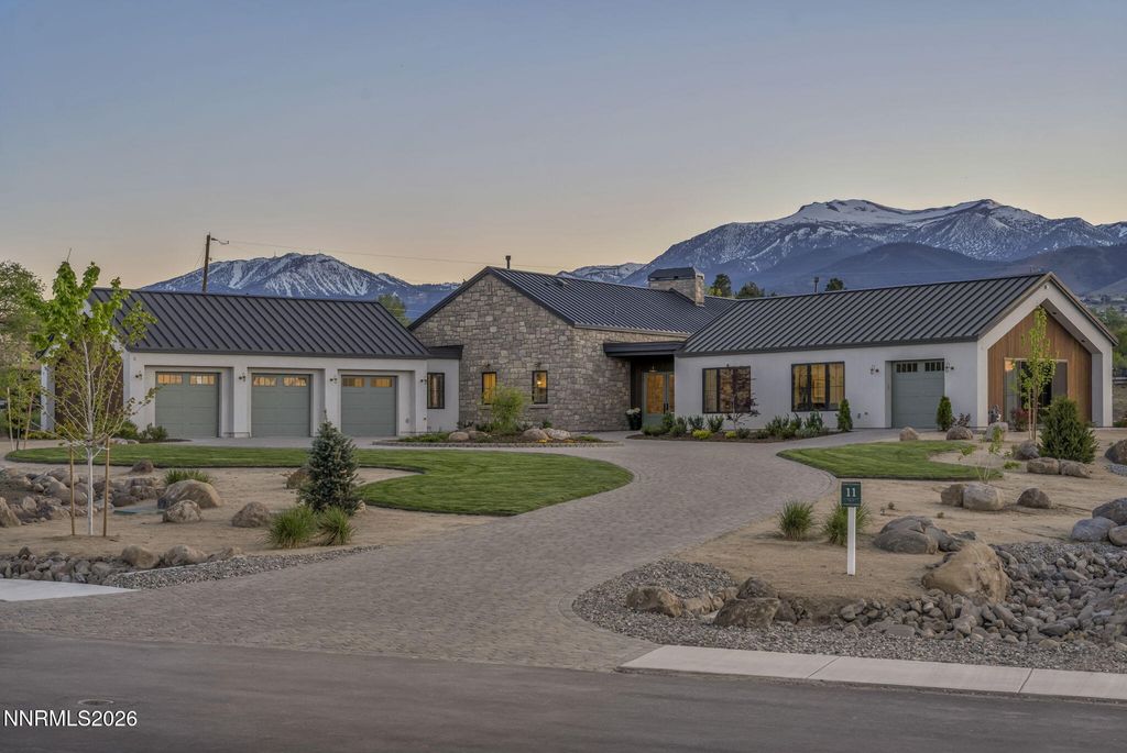11 Glenhaven Drive, Reno, NV 89511