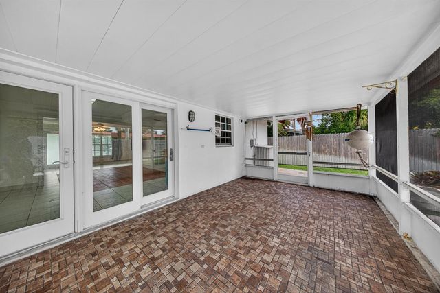 3213 Dover Road, Pompano Beach, FL 33062