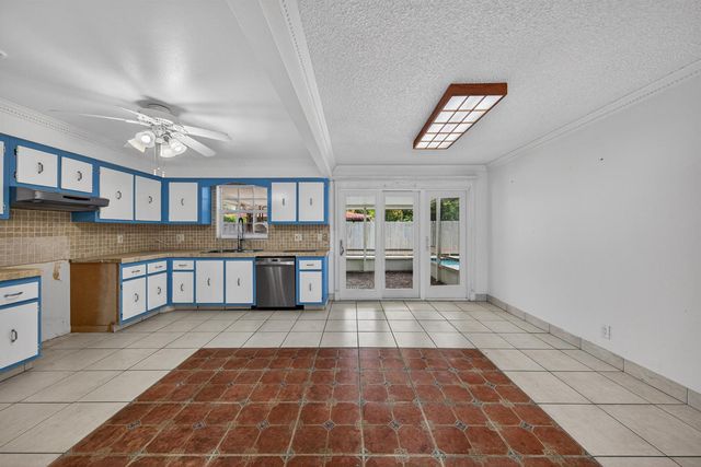 3213 Dover Road, Pompano Beach, FL 33062