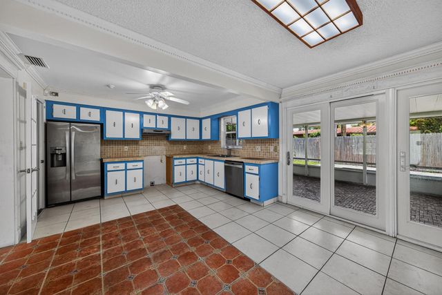 3213 Dover Road, Pompano Beach, FL 33062