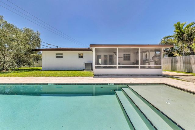 3213 Dover Road, Pompano Beach, FL 33062