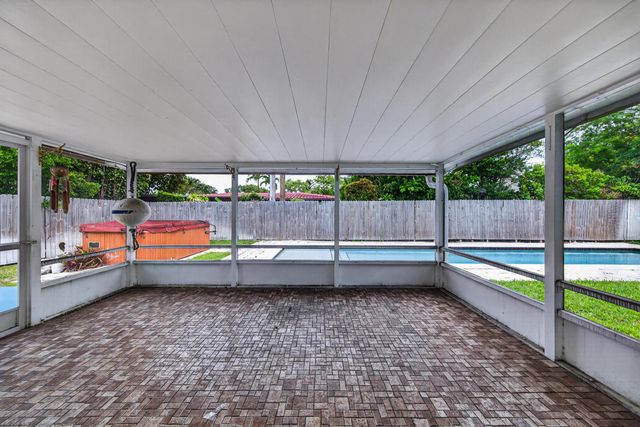3213 Dover Road, Pompano Beach, FL 33062
