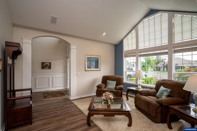 915 Irwin Ct NE, Keizer, OR 97303