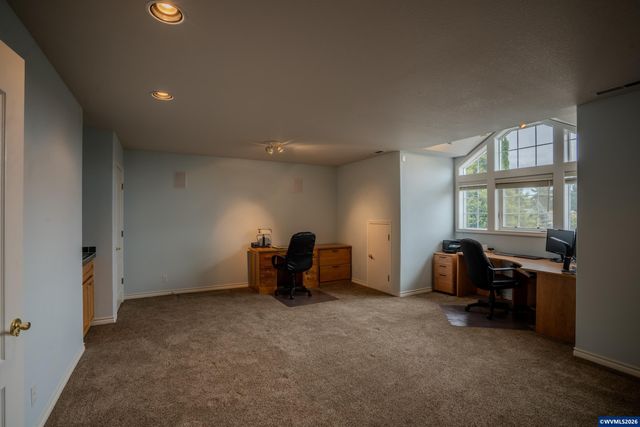 915 Irwin Ct NE, Keizer, OR 97303