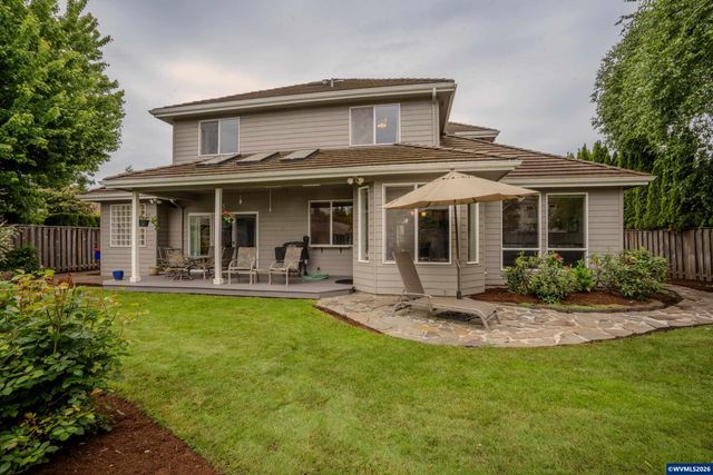 915 Irwin Ct NE, Keizer, OR 97303