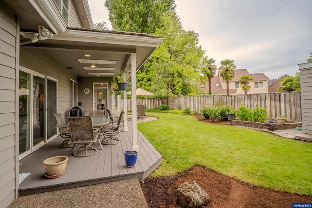 915 Irwin Ct NE, Keizer, OR 97303