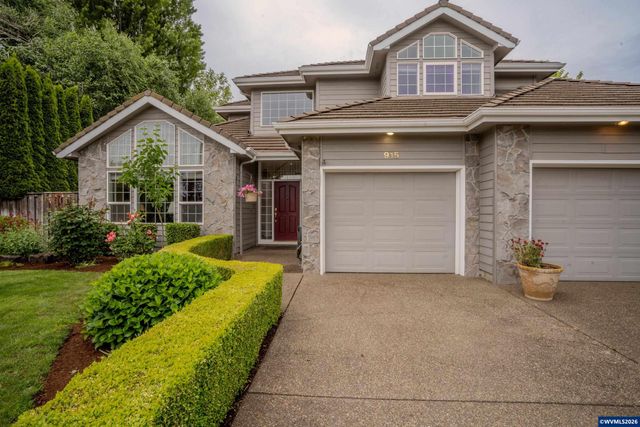 915 Irwin Ct NE, Keizer, OR 97303