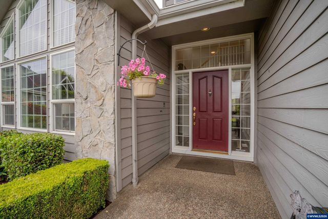 915 Irwin Ct NE, Keizer, OR 97303