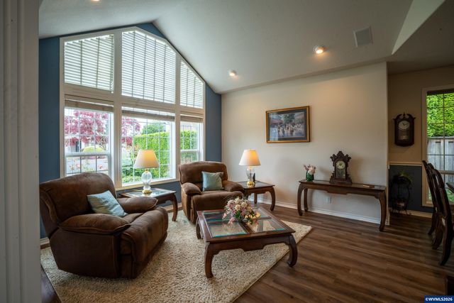 915 Irwin Ct NE, Keizer, OR 97303