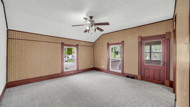 406 D Street, La Porte, IN 46350