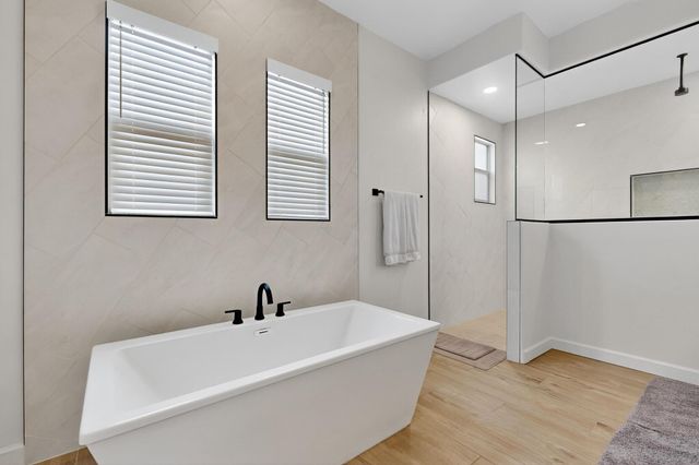 7746 Majesty Court NW, Albuquerque, NM 87107