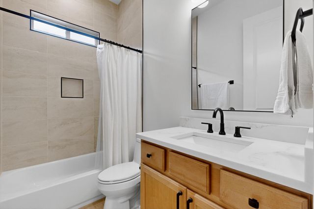 7746 Majesty Court NW, Albuquerque, NM 87107