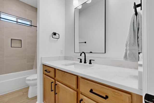 7746 Majesty Court NW, Albuquerque, NM 87107