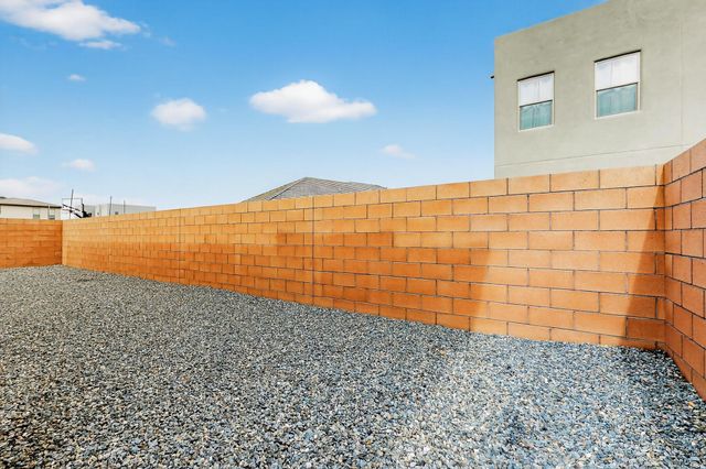 7746 Majesty Court NW, Albuquerque, NM 87107