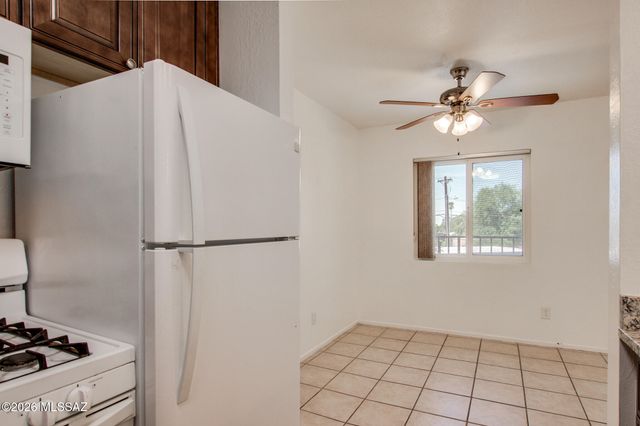 822 S Langley Ave Unit 207, Tucson, AZ 85710