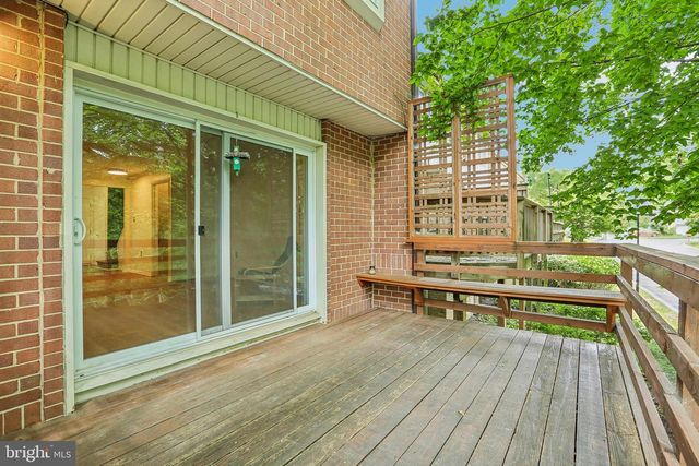 1918 GREENHAVEN DR, Baltimore, MD 21209