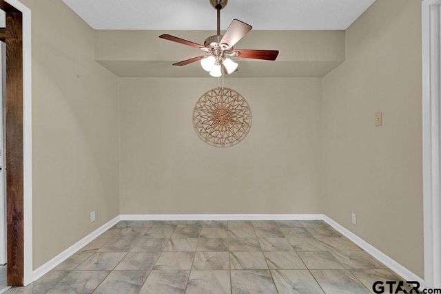216 Treetop Lane, Hideaway, TX 75771