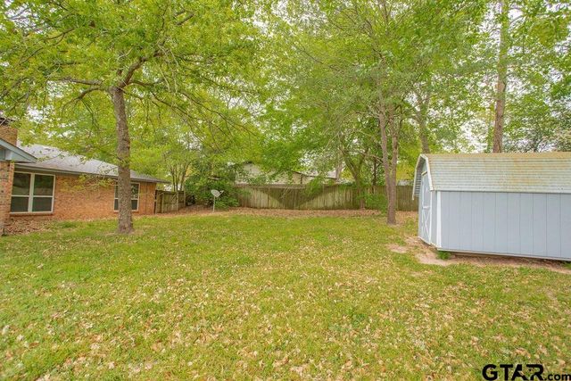 216 Treetop Lane, Hideaway, TX 75771