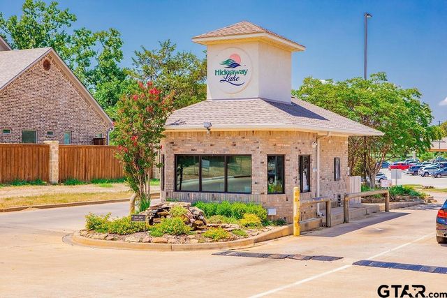 216 Treetop Lane, Hideaway, TX 75771