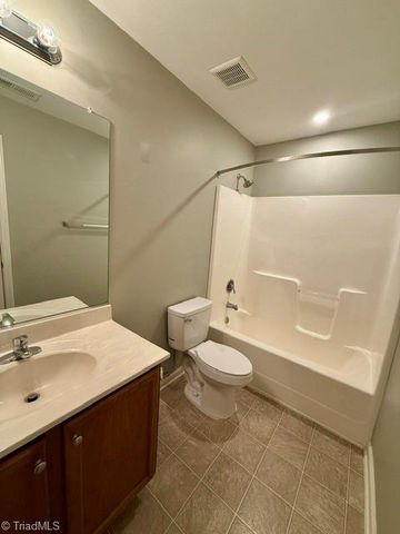 3623 Whitworth Drive, Greensboro, NC 27405
