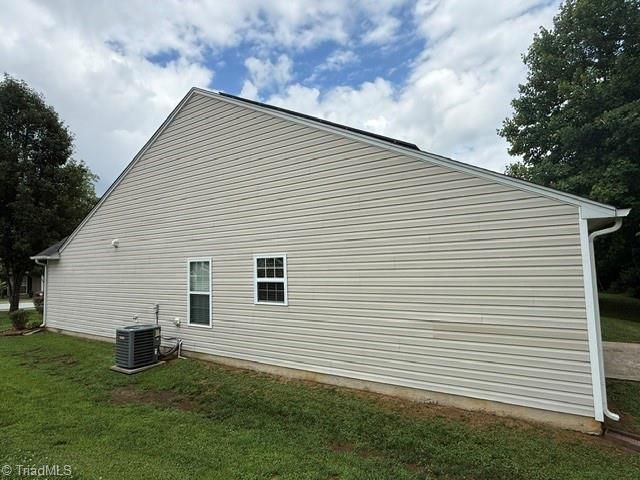 3623 Whitworth Drive, Greensboro, NC 27405