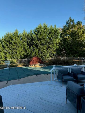 28 Musket Lane, Eatontown, NJ 07724