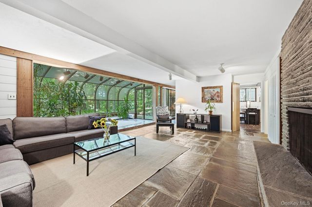 80 Clinton Road, Tuxedo Park, NY 10987