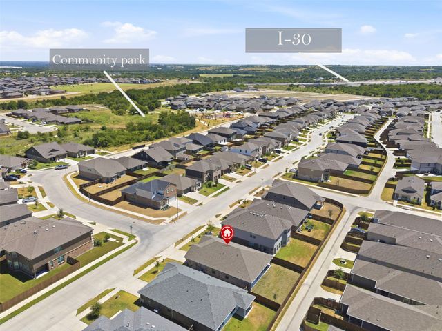 2848 Fox Trail Lane, Fort Worth, TX 76108