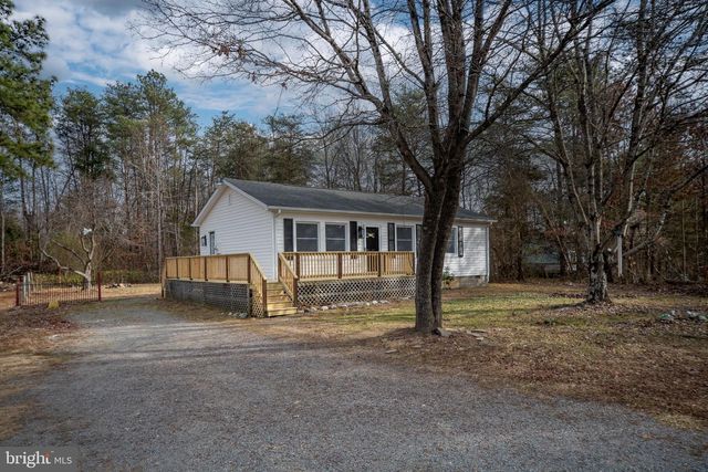 2174 COPPER LINE RD, Bumpass, VA 23024