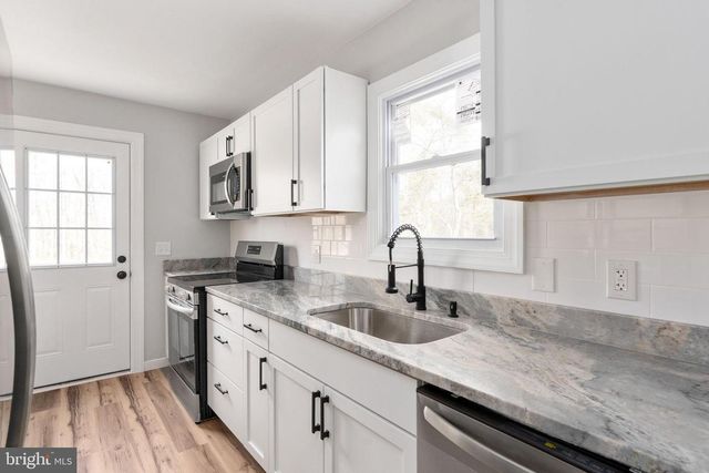 2174 COPPER LINE RD, Bumpass, VA 23024