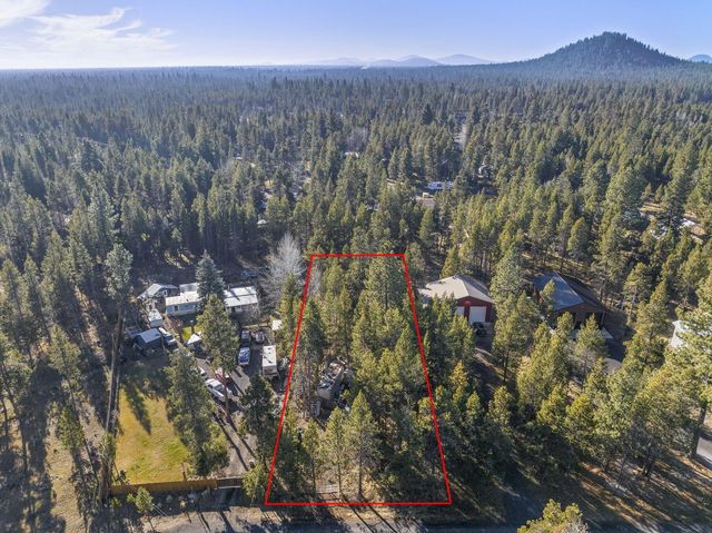 16833 Brenda Drive, Bend, OR 97707