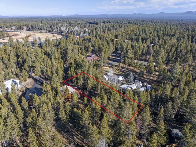 16833 Brenda Drive, Bend, OR 97707
