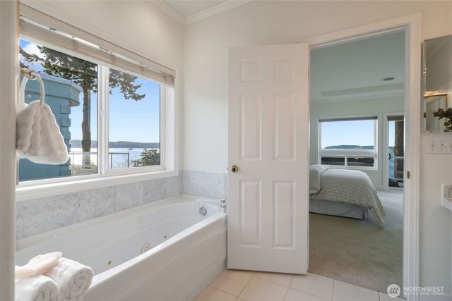 1124 2nd Street, Mukilteo, WA 98275