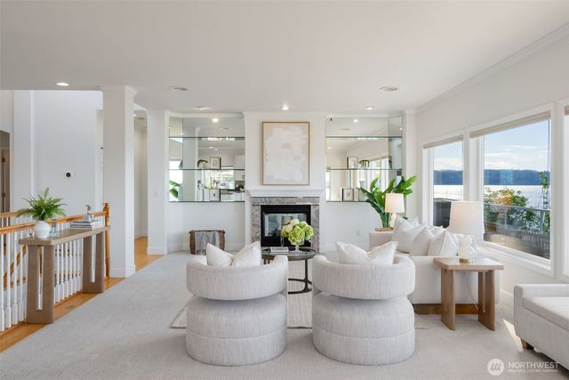 1124 2nd Street, Mukilteo, WA 98275