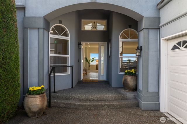 1124 2nd Street, Mukilteo, WA 98275