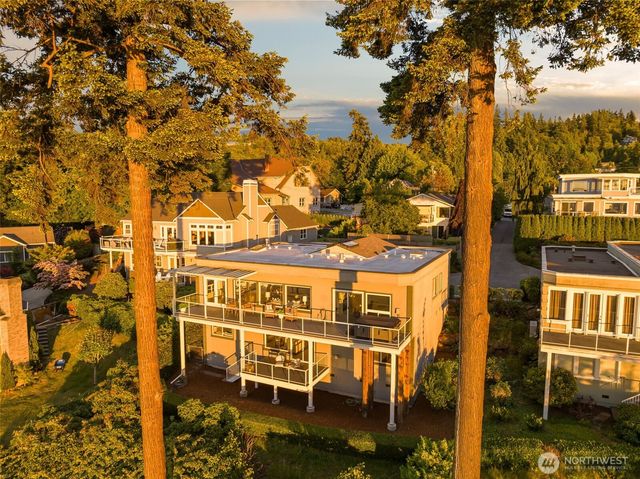 1124 2nd Street, Mukilteo, WA 98275