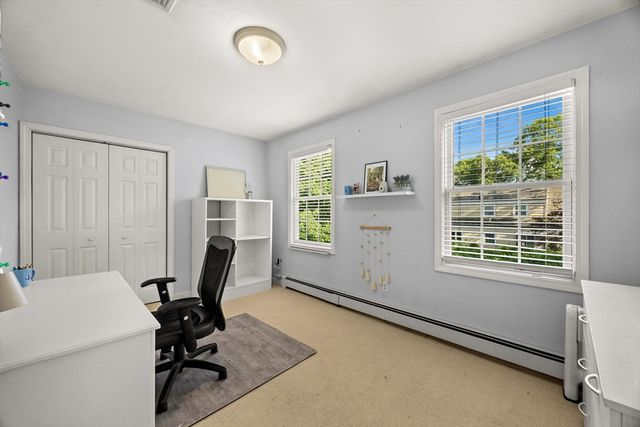 8 Robinwood Dr, Canton, MA 02021