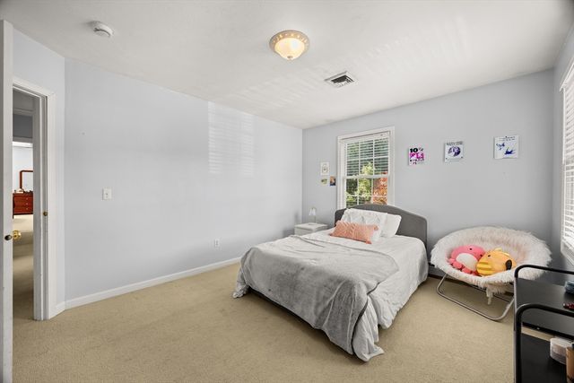 8 Robinwood Dr, Canton, MA 02021