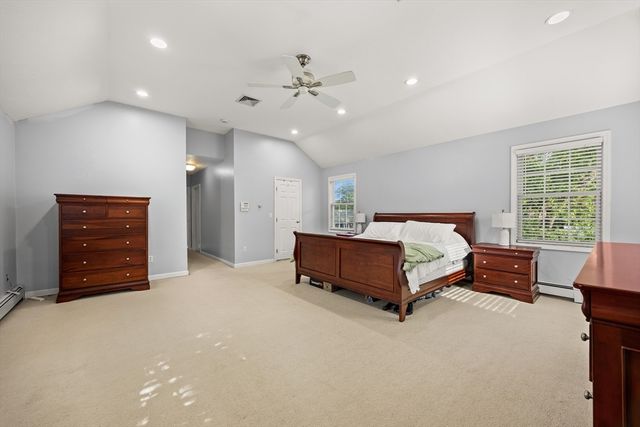 8 Robinwood Dr, Canton, MA 02021