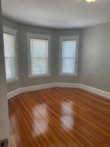 51 Withington 2, Boston, MA 02121