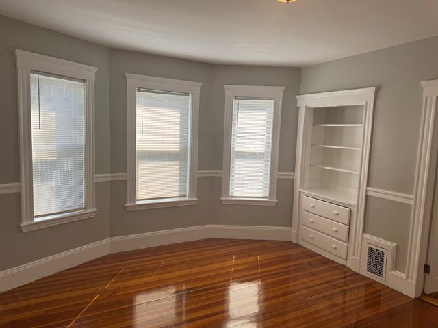 51 Withington 2, Boston, MA 02121
