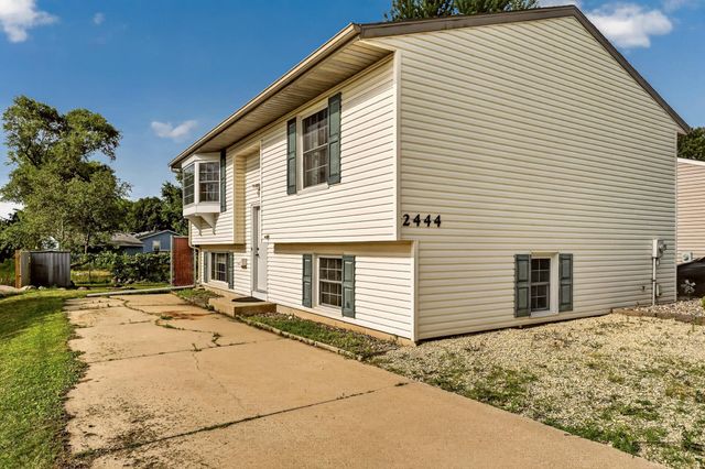 2444 Melody Street SE, Rochester, MN 55904